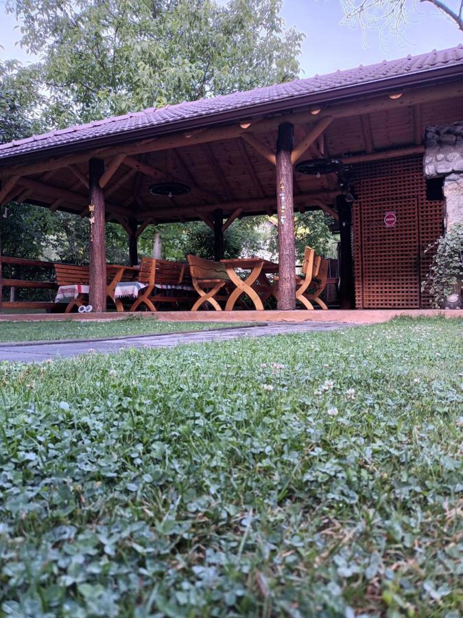 Hotel Casa Bunicii Costeşti Exteriér fotografie