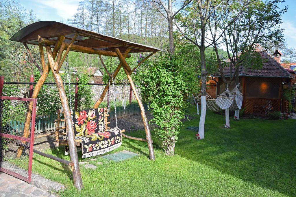 Hotel Casa Bunicii Costeşti Exteriér fotografie