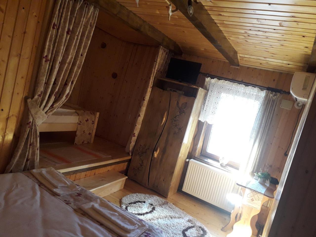 Hotel Casa Bunicii Costeşti Exteriér fotografie